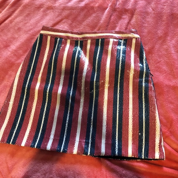 Zara sequin skirt - Picture 3 of 4